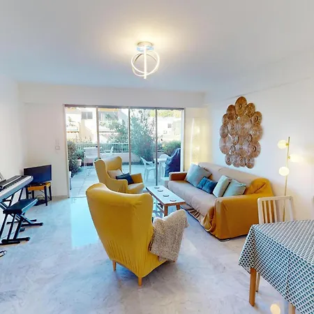 3p Climatise Avec Grande Terrasse, Piscine Et Wifi - Fr-1-196-350 *